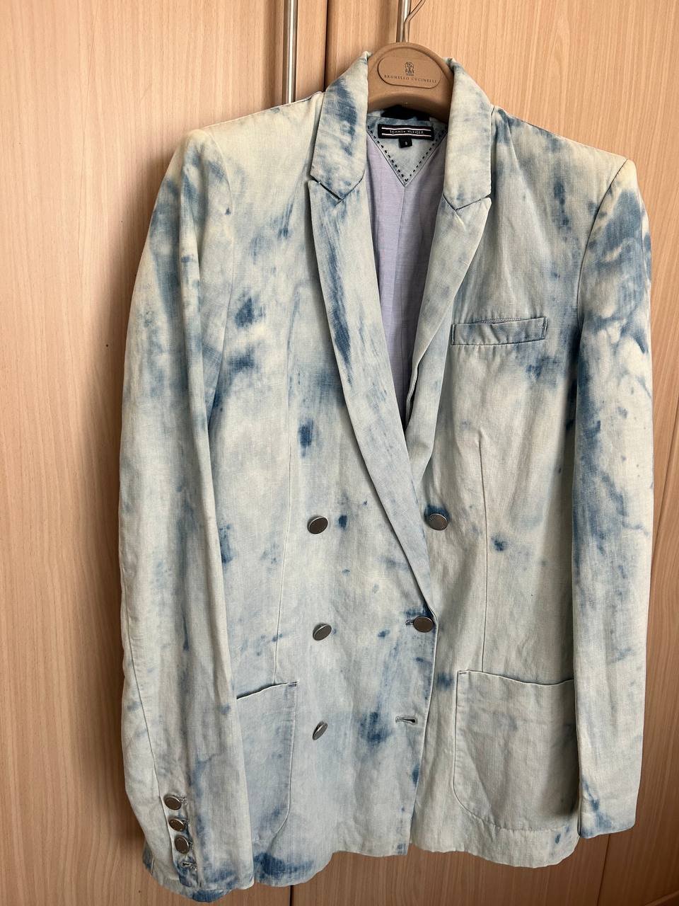 Tommy Hilfiger light blue blazer, size M — Dubai, UAE