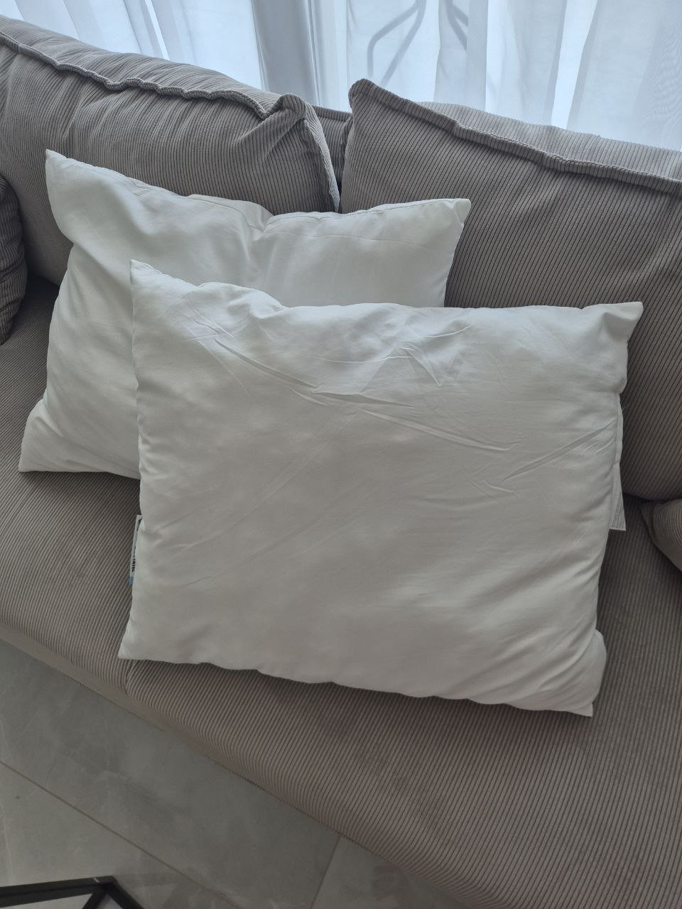 Две подушки IKEA LÄPPTATEL 50×60 (новые) — Лимасол, Кипр Две подушки IKEA LÄPPTATEL 50×60 (новые) — new — Лимасол, Кипр