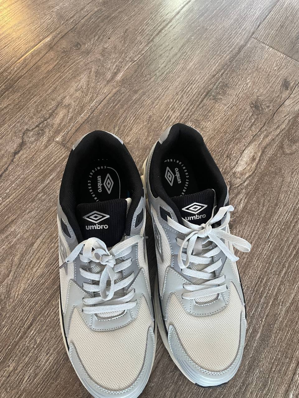 Umbro sneakers 44/45, new — new — Batumi, Georgia