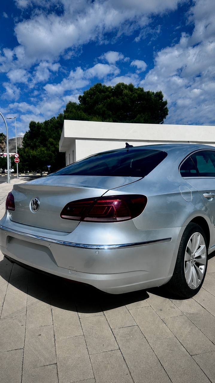 Volkswagen Passat CC 2012 automático, 185.000 km — usado — Alicante, España