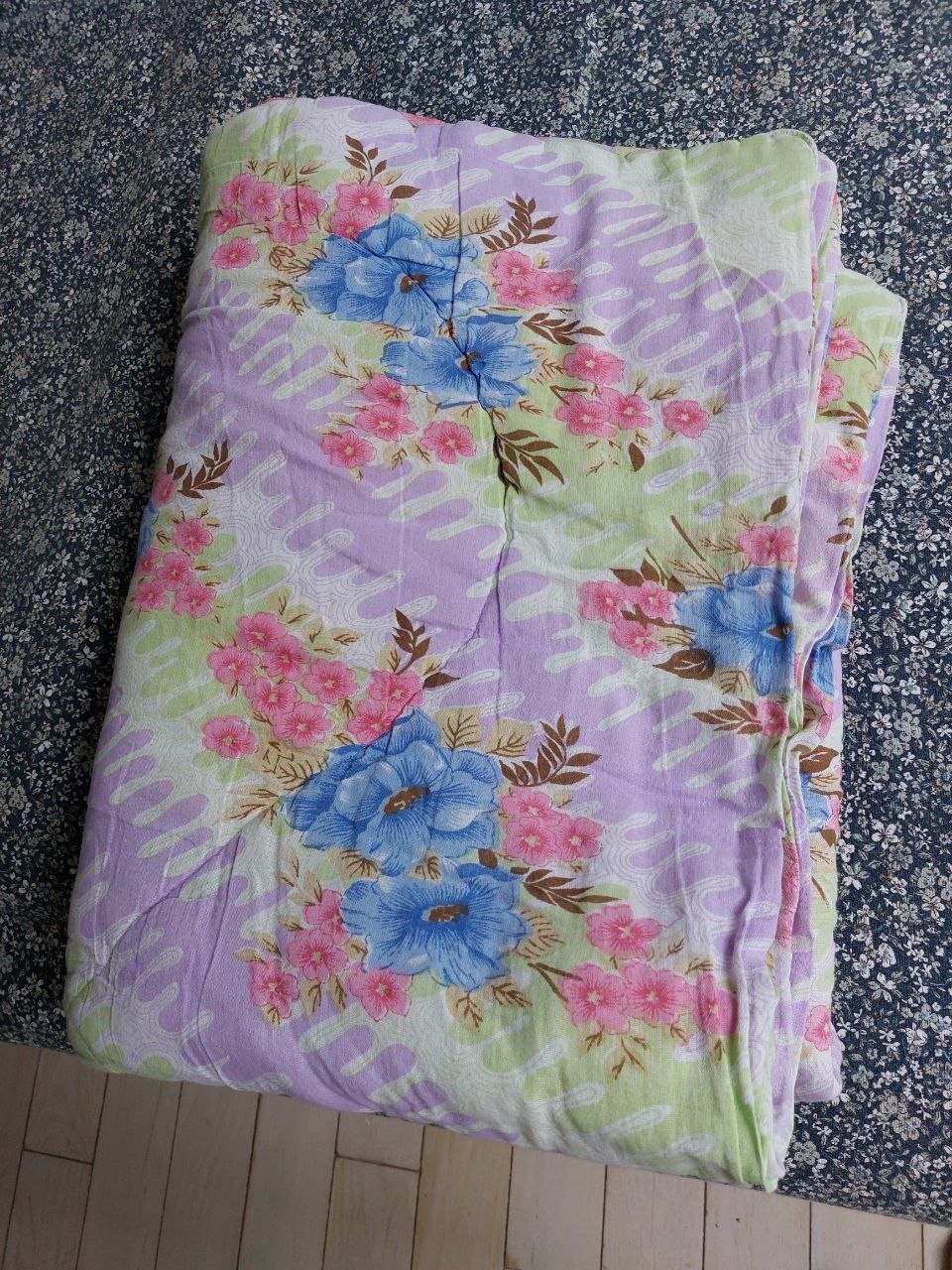 Тёплое одеяло 117×173 см — Нови Сад, Сербия Тёплое одеяло 117×173 см — Нови Сад, Сербия