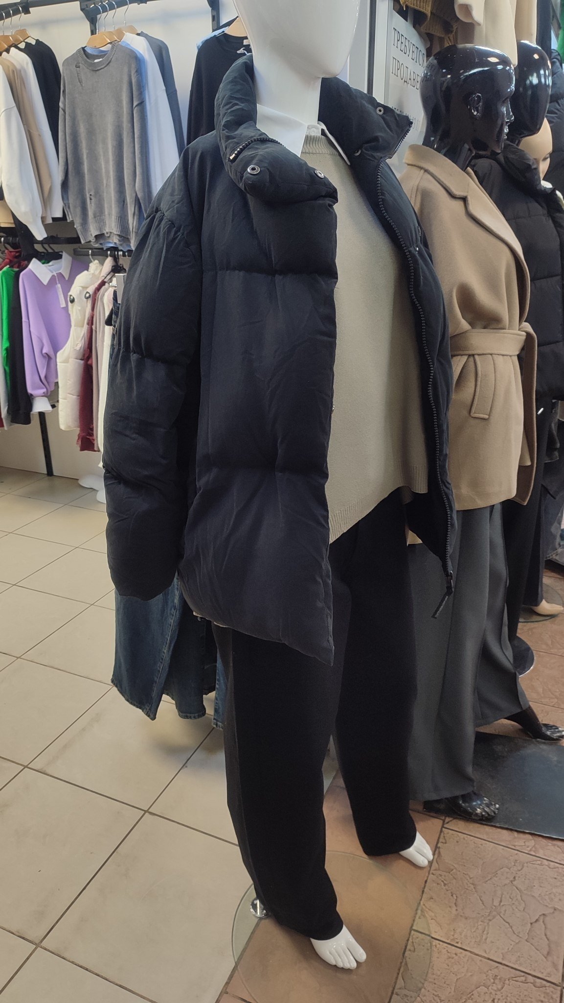 Warm jacket (puffer) in excellent condition — Batumi, Georgia