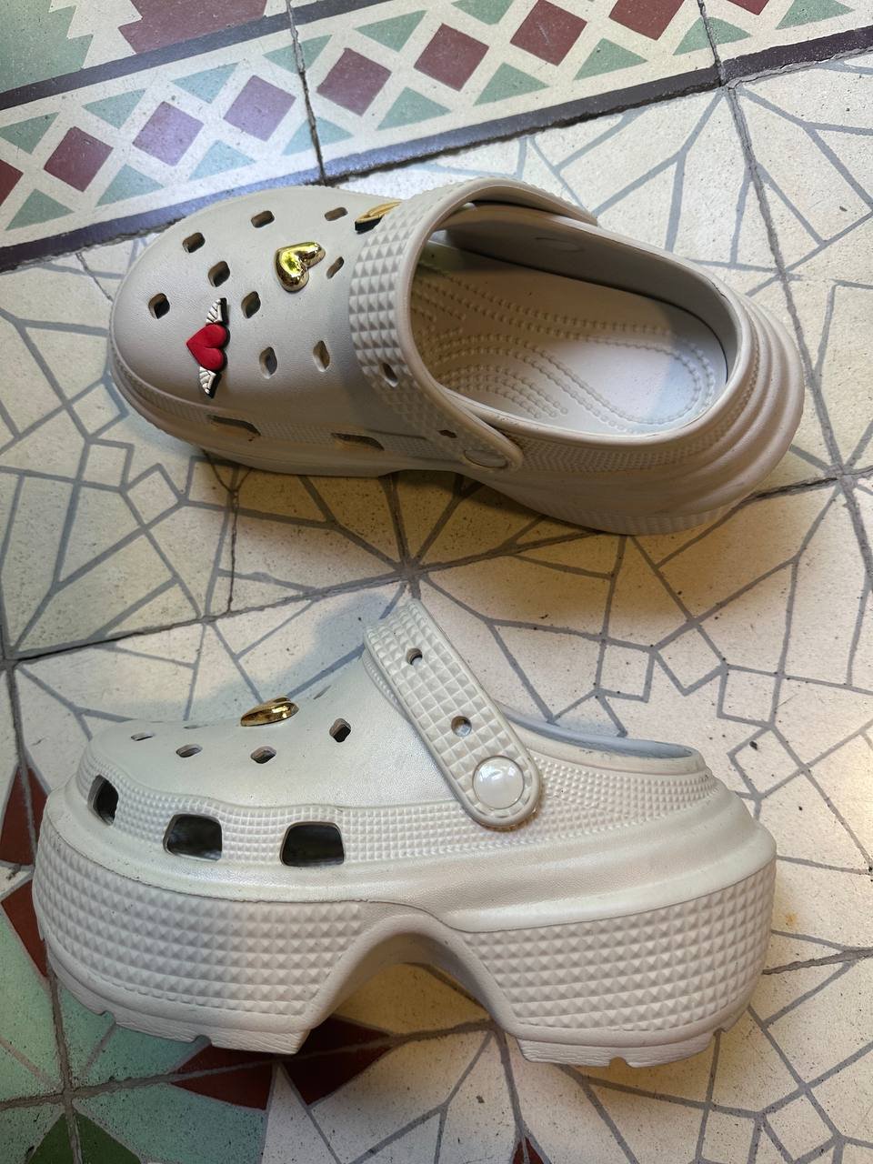 White Crocs 36-37, chunky platform — Alicante, Spain