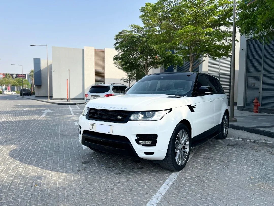 Range Rover 2016 белый, салон красный, без ДТП — Дубай, ОАЭ Range Rover 2016 белый, салон красный, без ДТП — б/у — Дубай, ОАЭ