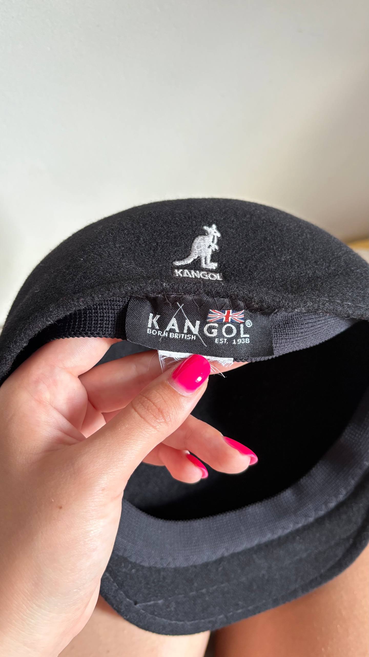قبعة صوف Kangol، مقاس L-XL — مستعمل — بلغراد, صربيا