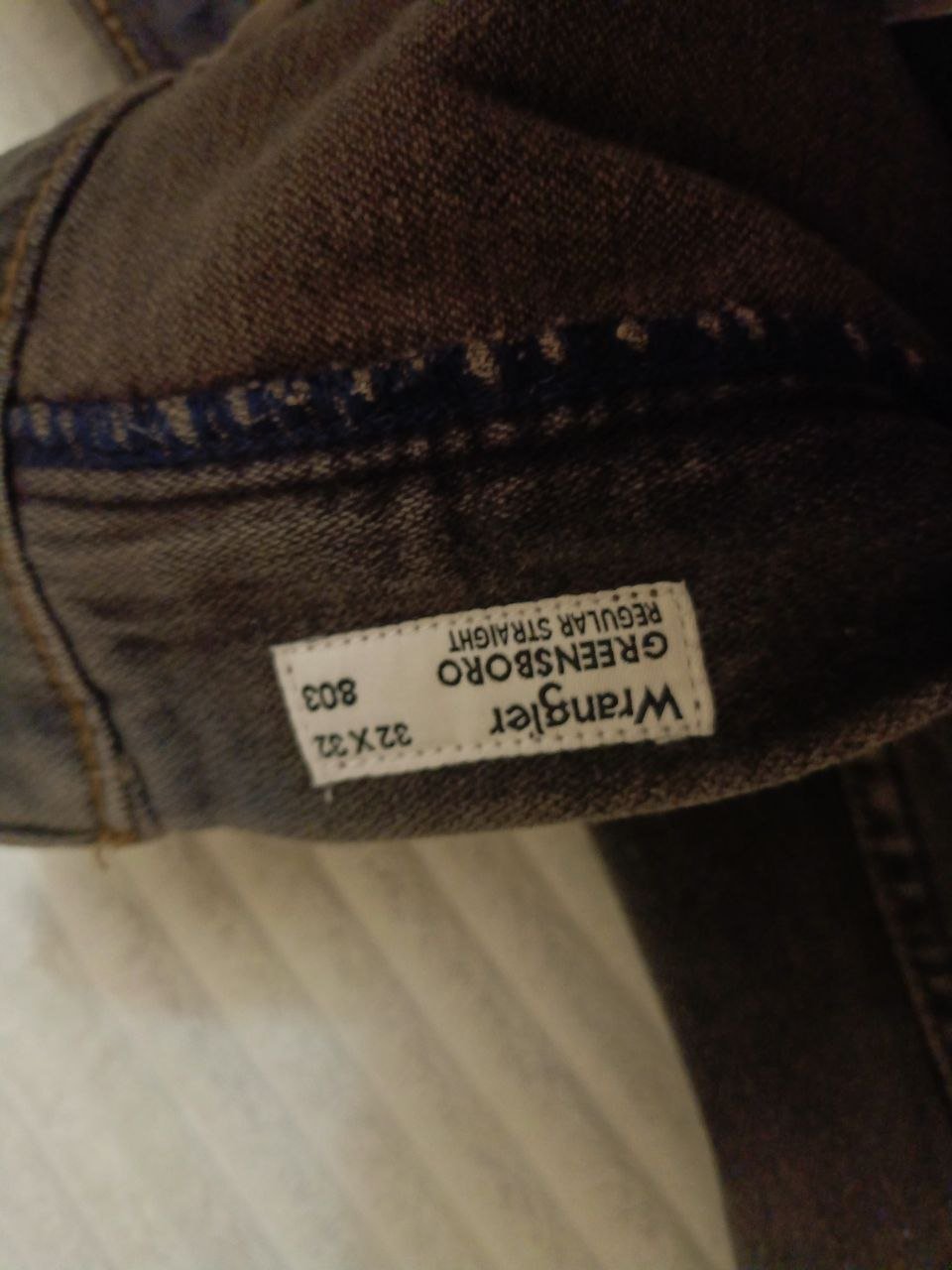 Wrangler jeans W32 L32 gray-brown — Batumi, Georgia