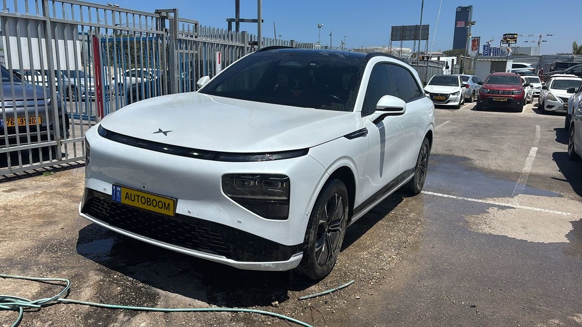 Xpeng G9 2024 DiamondX white, automatic, electric (AUTOBOOM) — — Tel Aviv, Israel