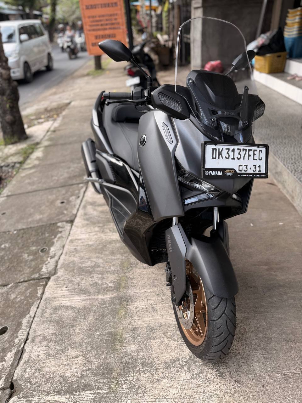 Yamaha XMAX Tech Max 2026, почти новый