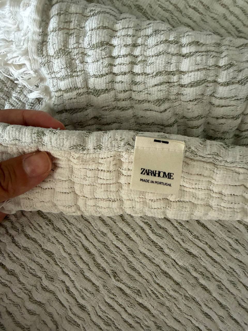 Плед Zara Home текстурный, новое состояние — new — Дубай, ОАЭ